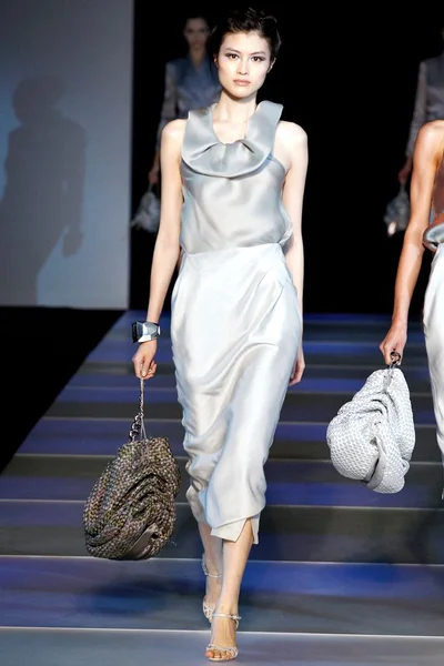 Look 38